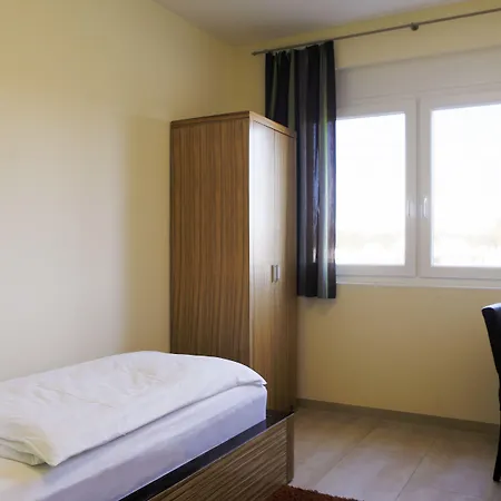 Maxis - Digitaler Self-check-in - كارلسباد