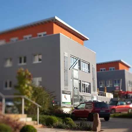 Maxis - Digitaler Self-check-in - 3*