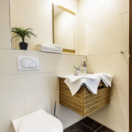 Maxis - Digitaler Self-check-in - Hotell Karlsbad