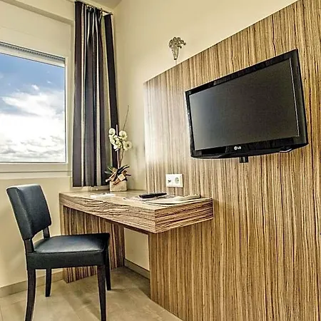 Maxis - Digitaler Self-check-in - Hotel Karlsbad
