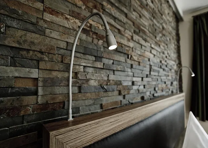 Maxis - Digitaler Self-check-in - 3*