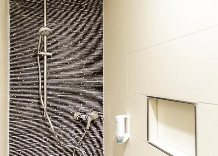 Maxis - Digitaler Self-check-in - 卡尔斯巴德