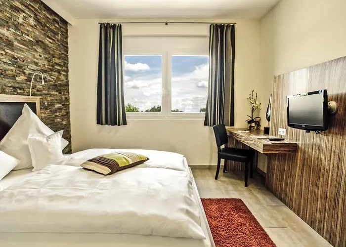 Maxis - Digitaler Self-check-in - 3*